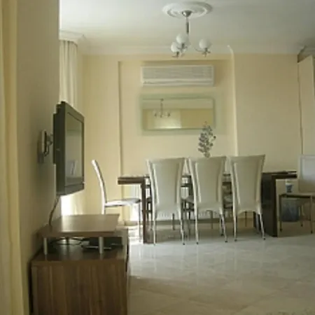 Βίλα Luxury 4 Bedroom Sea Front With Private Pool *