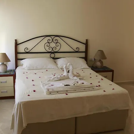 Luxury 4 Bedroom Sea Front With Private Pool Вилла Фетхие