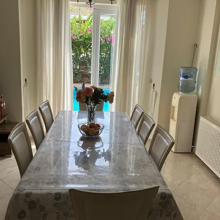 Luxury 4 Bedroom Sea Front With Private Pool Фетхие